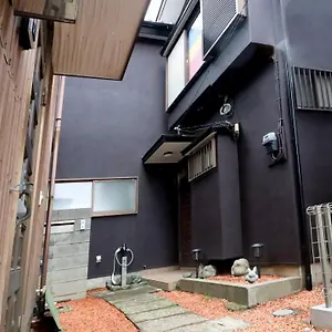Gloce 海行燈 L 江ノ島から徒歩5分 小型犬可 アパート